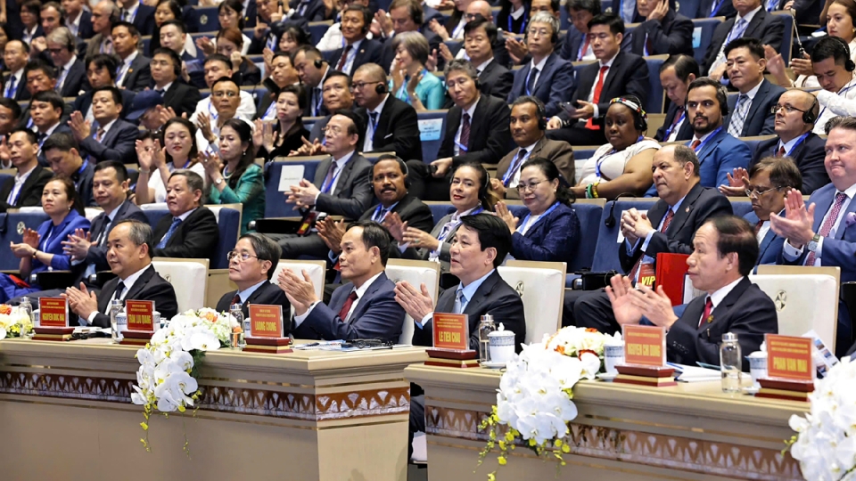 Hai Phong boosts investment promotion, highlights strategic role in new era